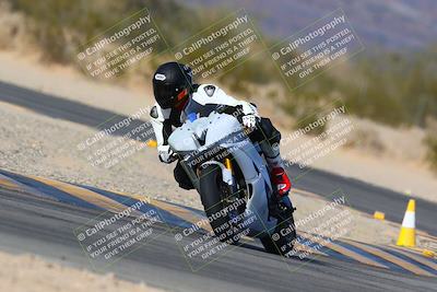media/Jan-13-2024-SoCal Trackdays (Sat) [[9c032fe5aa]]/Turn 4 (135pm)/